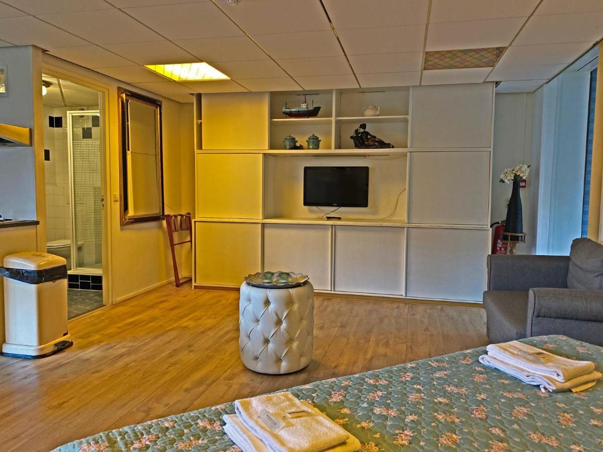 Villa Prinsenhof # Vierendertig แบร์เคน ภายนอก รูปภาพ